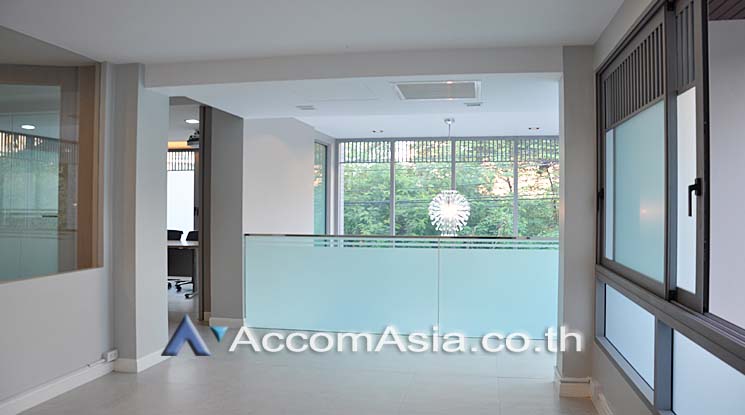 7  House for rent and sale in Sukhumvit ,Bangkok BTS Thong Lo AA16646